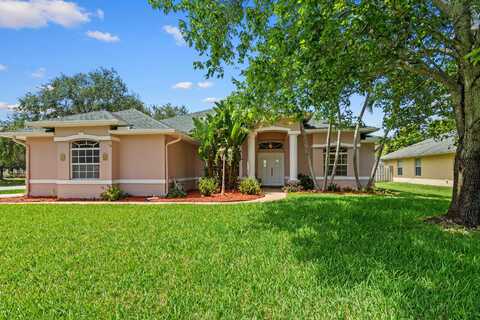 1611 SE Simmons Street, Port Saint Lucie, FL 34952
