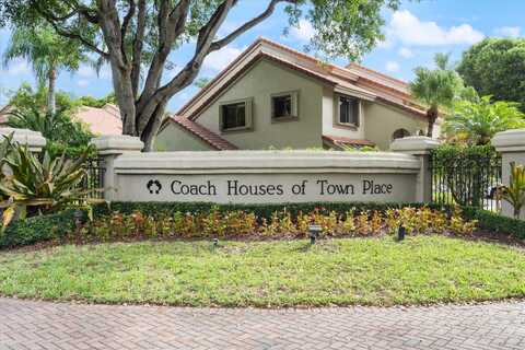 5620 Coach House Circle, Boca Raton, FL 33486
