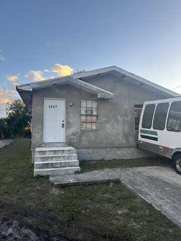 1457 W 32nd Street, Riviera Beach, FL 33404