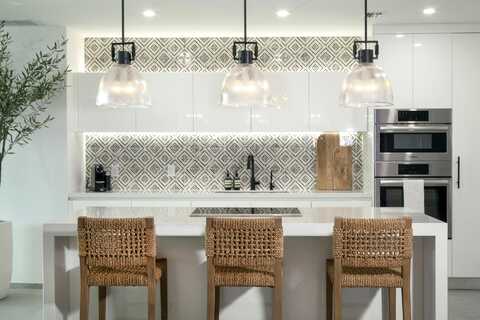 851 NE 1st Avenue, Miami, FL 33132