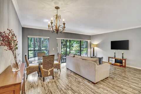 11863 Wimbledon 424 Circle, Wellington, FL 33414