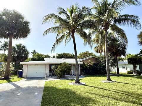 1810 Eucalyptus Avenue, Fort Pierce, FL 34949