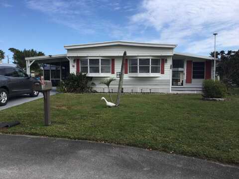18 Madrid Lane, Port Saint Lucie, FL 34952