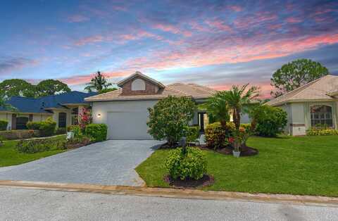434 SW Jefferson Circle, Port Saint Lucie, FL 34986