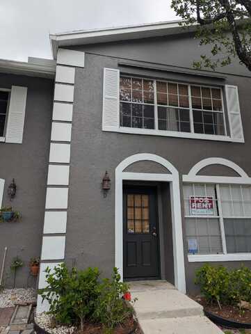 5112 Society Place W, West Palm Beach, FL 33415