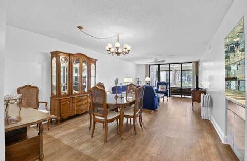 16000 Loch Katrine Trail, Delray Beach, FL 33446
