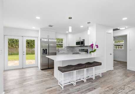 1410 W Jennings Street, Lantana, FL 33462