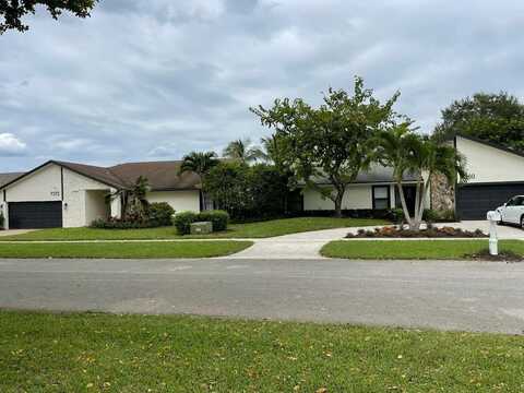 7360 San Sebastian Dr. Drive, Boca Raton, FL 33433