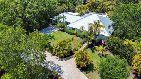 8623 159th Court N, Palm Beach Gardens, FL 33418