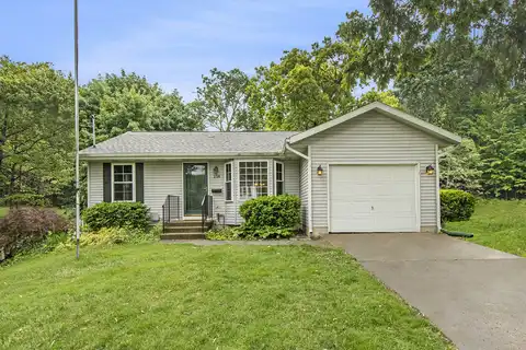 238 BAYNTON AVENUE NE, GRAND RAPIDS, MI 49503