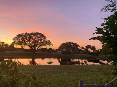 5721 Adair Way, Lake Worth, FL 33467