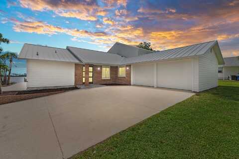 9670 Riverview Drive, Micco, FL 32976