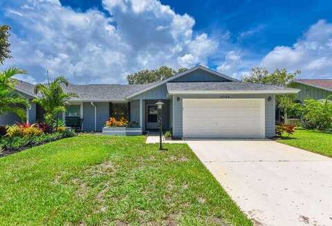 12726 SE Pinehurst Court, Hobe Sound, FL 33455