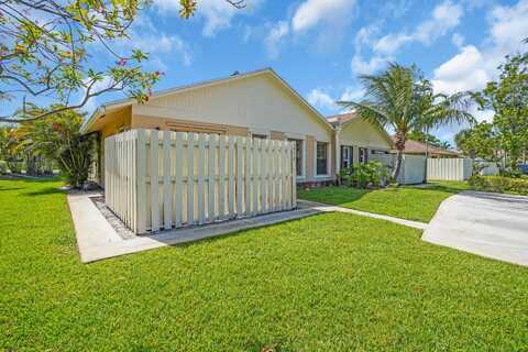 1972 SE 1st Circle, Boynton Beach, FL 33435