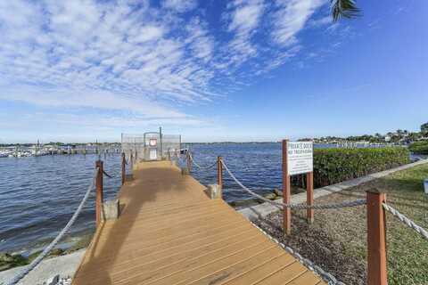 825 Center Street, Jupiter, FL 33458