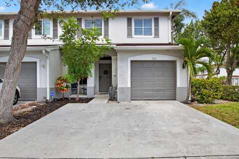 320 N Palm Villas Way, Palm Springs, FL 33461