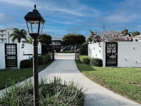 136 Yacht Club Drive, North Palm Beach, FL 33408