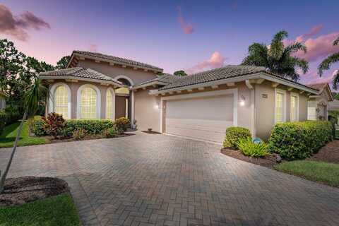 7233 Maidstone Drive, Port Saint Lucie, FL 34986