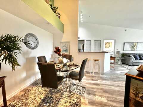 1119 Villa Circle, Boynton Beach, FL 33435