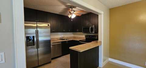4689 Sable Pine Circle, West Palm Beach, FL 33417