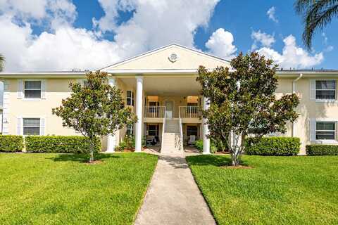 422 Grove Isle Circle Circle, Vero Beach, FL 32962