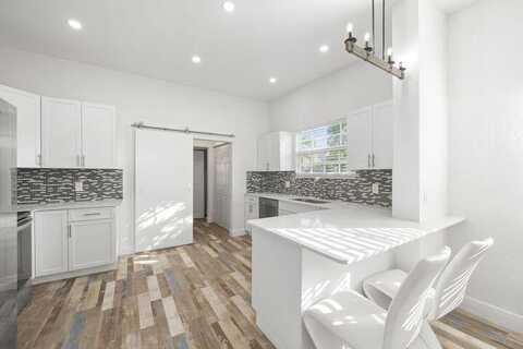 331 NW 1st Avenue, Boynton Beach, FL 33435