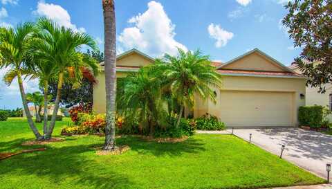 758 Carriage Lake Way, Vero Beach, FL 32968