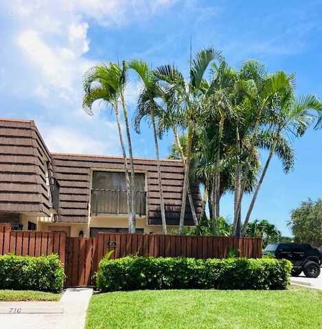 1714 17th Court, Jupiter, FL 33477