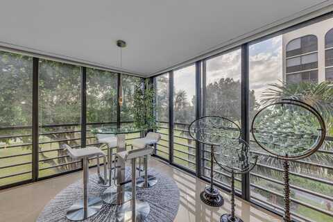 7572 Regency Lake Drive, Boca Raton, FL 33433