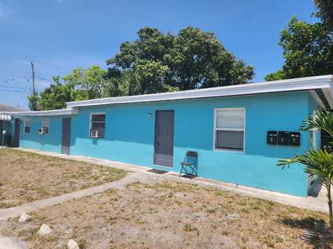 134 W 24th Street, Riviera Beach, FL 33404