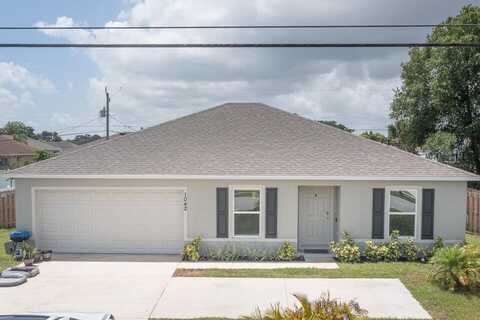 1042 SW California Boulevard, Port Saint Lucie, FL 34953
