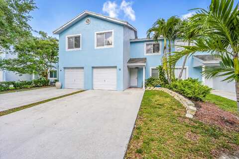 72 Fairways Lane, Royal Palm Beach, FL 33411