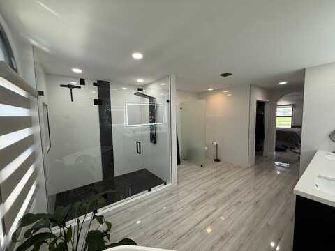 1115 Avondale Court, West Palm Beach, FL 33409