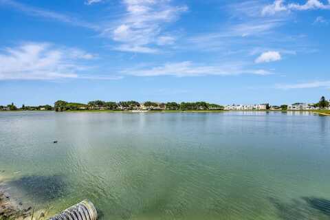 20 Somerset A, West Palm Beach, FL 33417