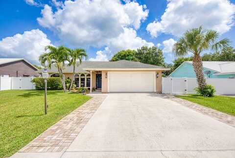 801 NE Zebrina Senda, Jensen Beach, FL 34957