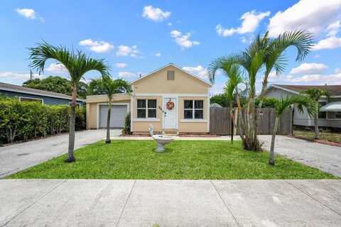 124 Jackson Avenue, Greenacres, FL 33463