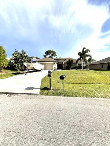 1206 SW Bargello Avenue SW, Port Saint Lucie, FL 34953