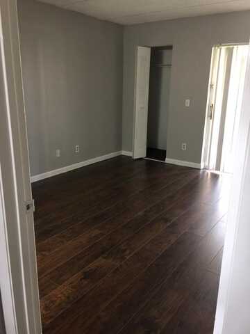 101 Meadows Circle, Boynton Beach, FL 33436