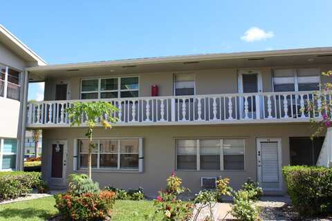 89 Coventry, West Palm Beach, FL 33417