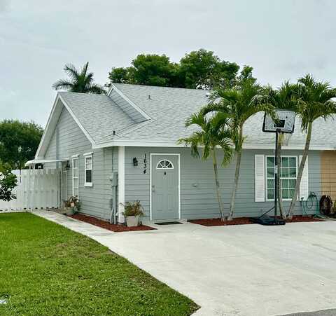 1634 Royal Forest Court, West Palm Beach, FL 33406