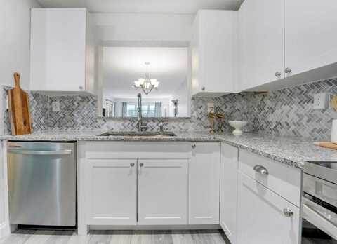 5890 Sugar Palm Court, Delray Beach, FL 33484