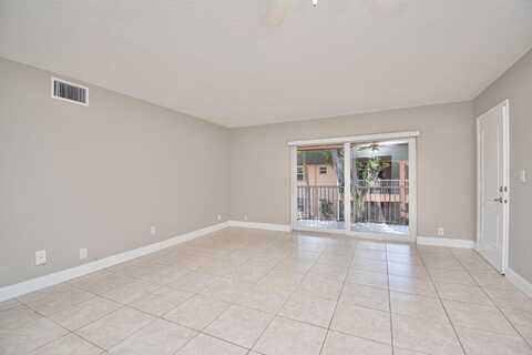 770 SE 2nd Avenue, Deerfield Beach, FL 33441