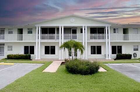 2100 NE 38th Street, Lighthouse Point, FL 33064