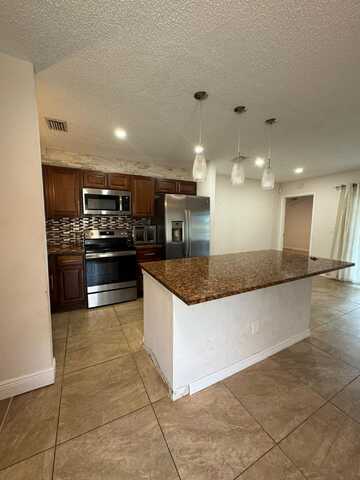 undefined, West Palm Beach, FL 33415
