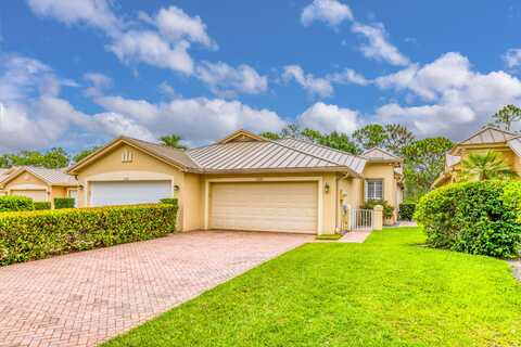 3451 NW Willow Creek Drive, Jensen Beach, FL 34957