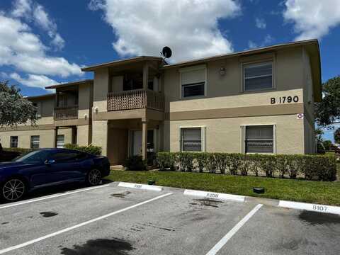 1790 Abbey Road, West Palm Beach, FL 33415