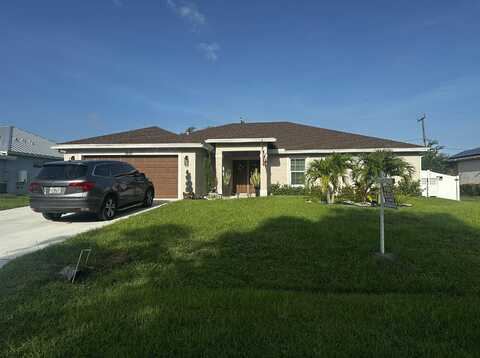 2881 SE Pace Drive, Port Saint Lucie, FL 34984