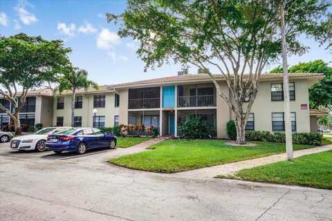 9930 Pineapple Tree Drive, Boynton Beach, FL 33436