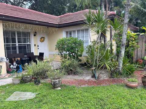 12147 Cuddington Court, Wellington, FL 33414