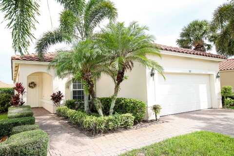 307 NW Breezy Point Loop, Port Saint Lucie, FL 34986